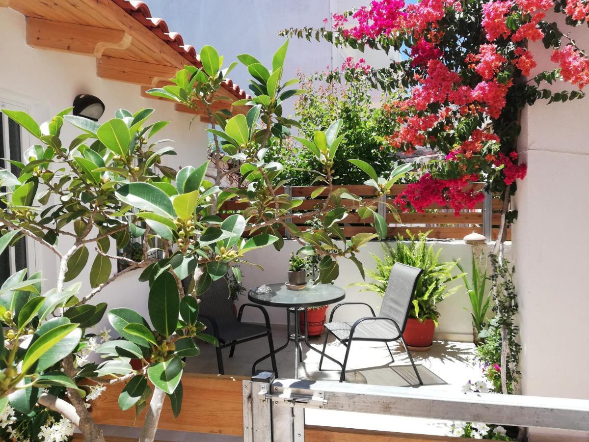 Small Studio With Yard Chania  Luaran gambar